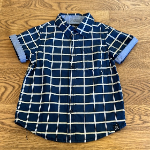 Kenneth Cole two-piece outfit Size 3T - Picture 2 of 6